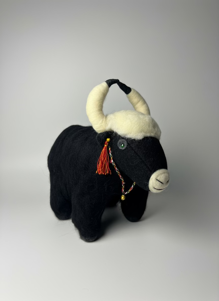 Large Felt Yaks