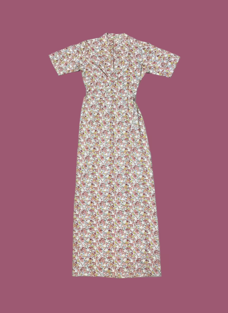 Traditional Tibetan Girl Chupa (Dress)